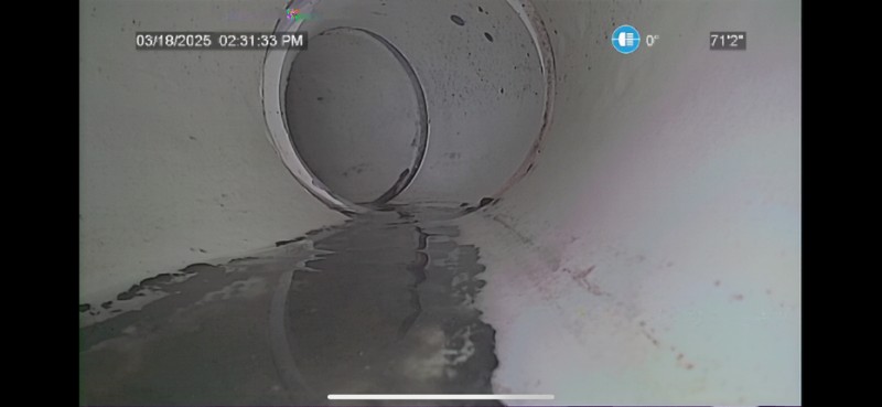 Clean pipe after hydrojetting
