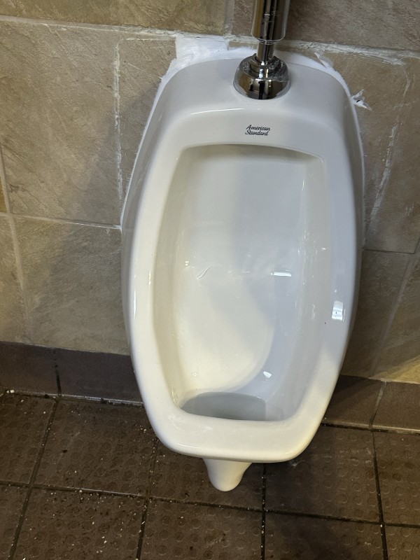 Double valve install for side-by-side urinals