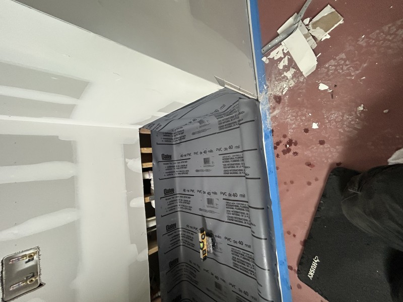 Shower Liner & Drain Installation in Tampa | Ultimate Plumbing Solutions