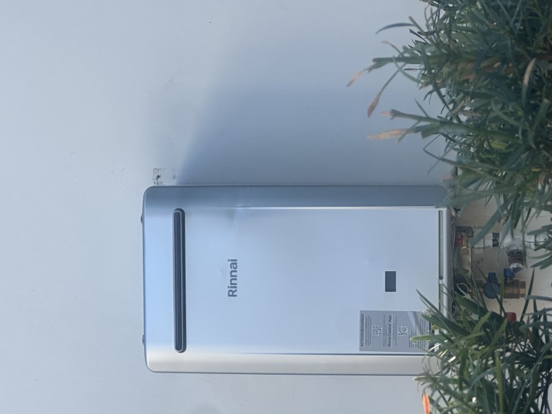 Tankless water heater copper piping and isolation valves