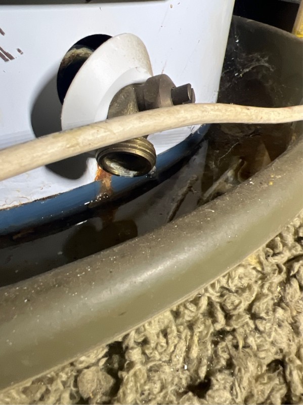 Attic Water Heater Replacement in Lakeland, FL (30-Gallon Electric) – Leak Repair & Safety Upgrades